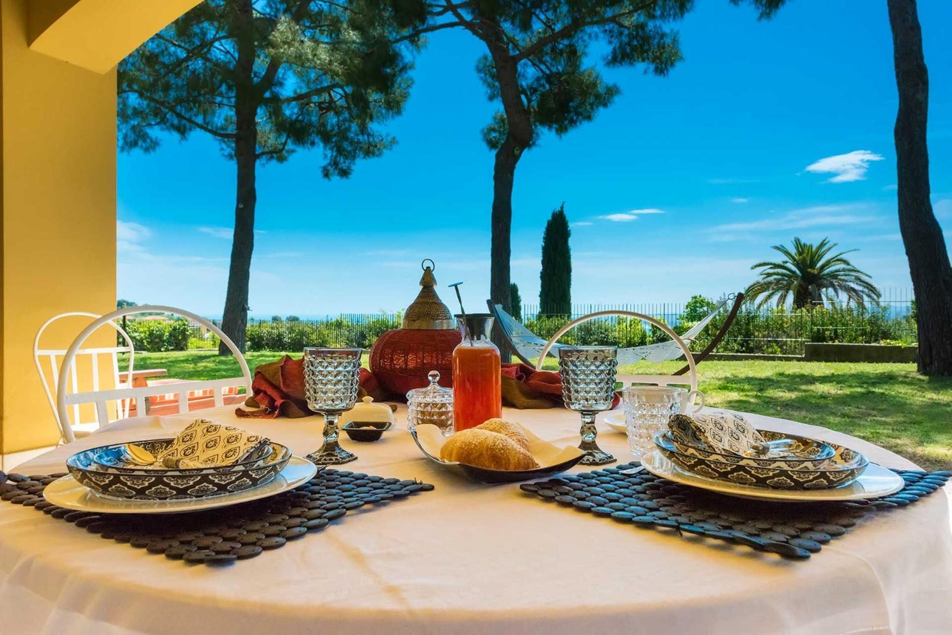 Bed and Breakfast Tra Gli Alberi E Il Mare Sirolo Habitación foto